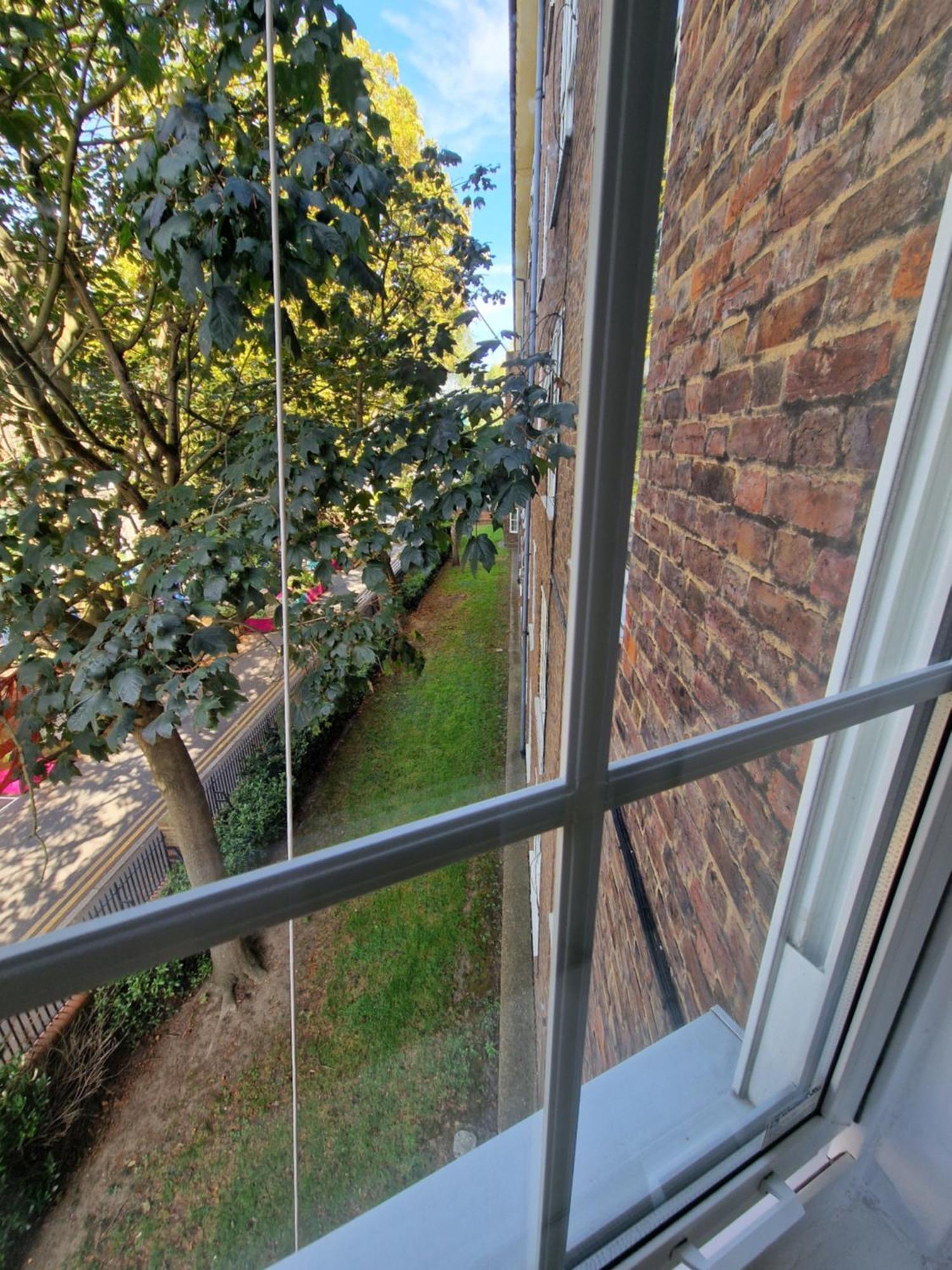 Comfortable 2 Bedrooms Flat In Oval Central London Exterior foto